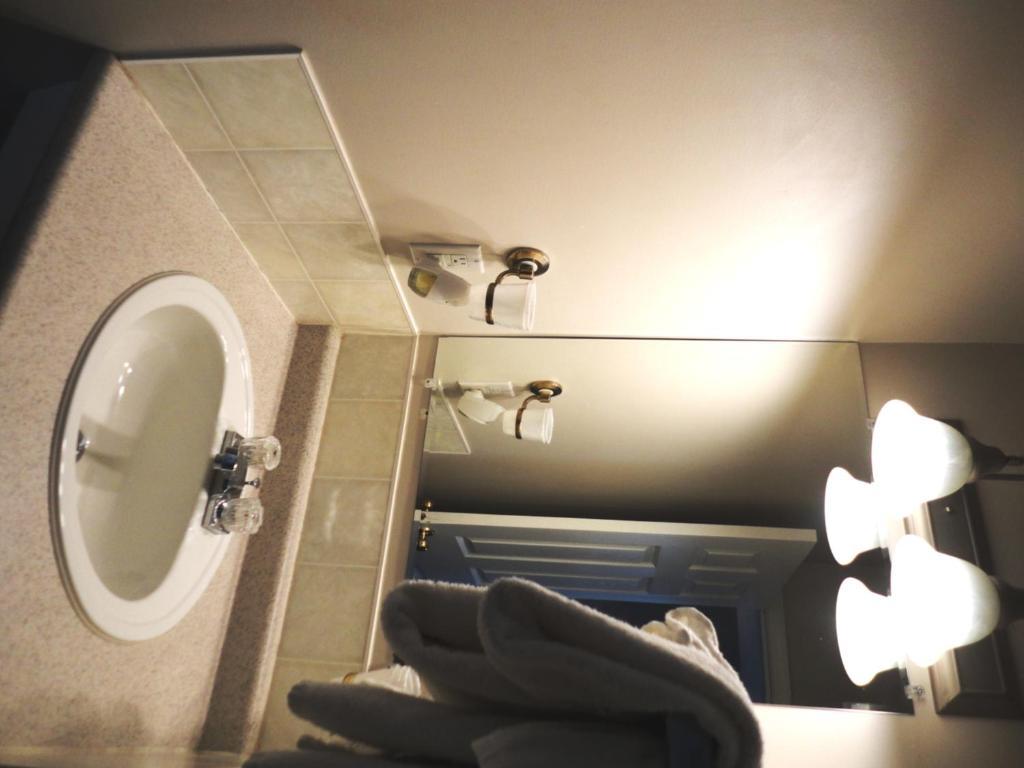 וורנון Blue Stream Motel חדר תמונה