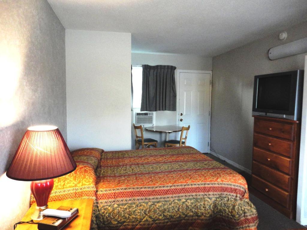 וורנון Blue Stream Motel חדר תמונה