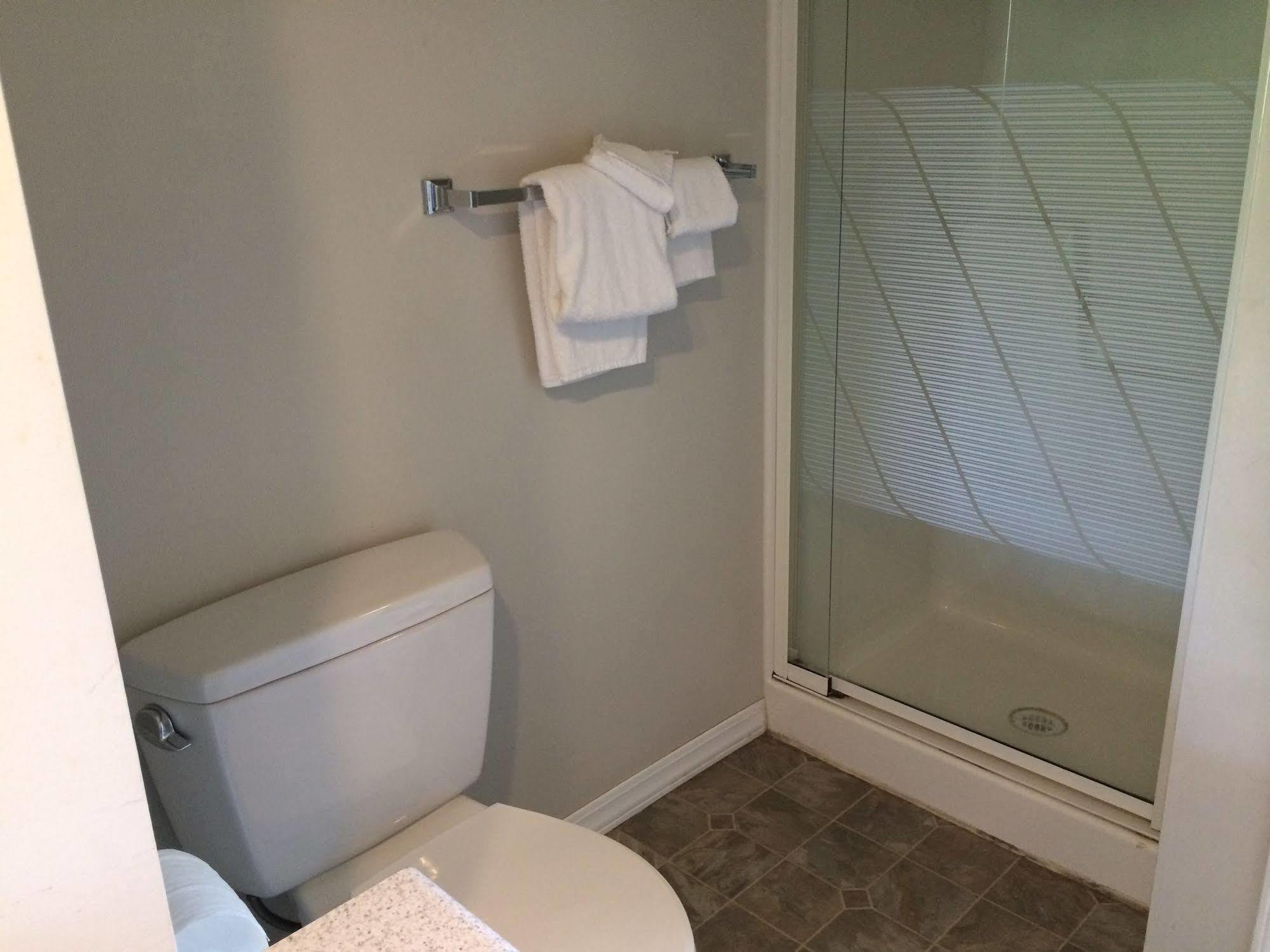 וורנון Blue Stream Motel מראה חיצוני תמונה